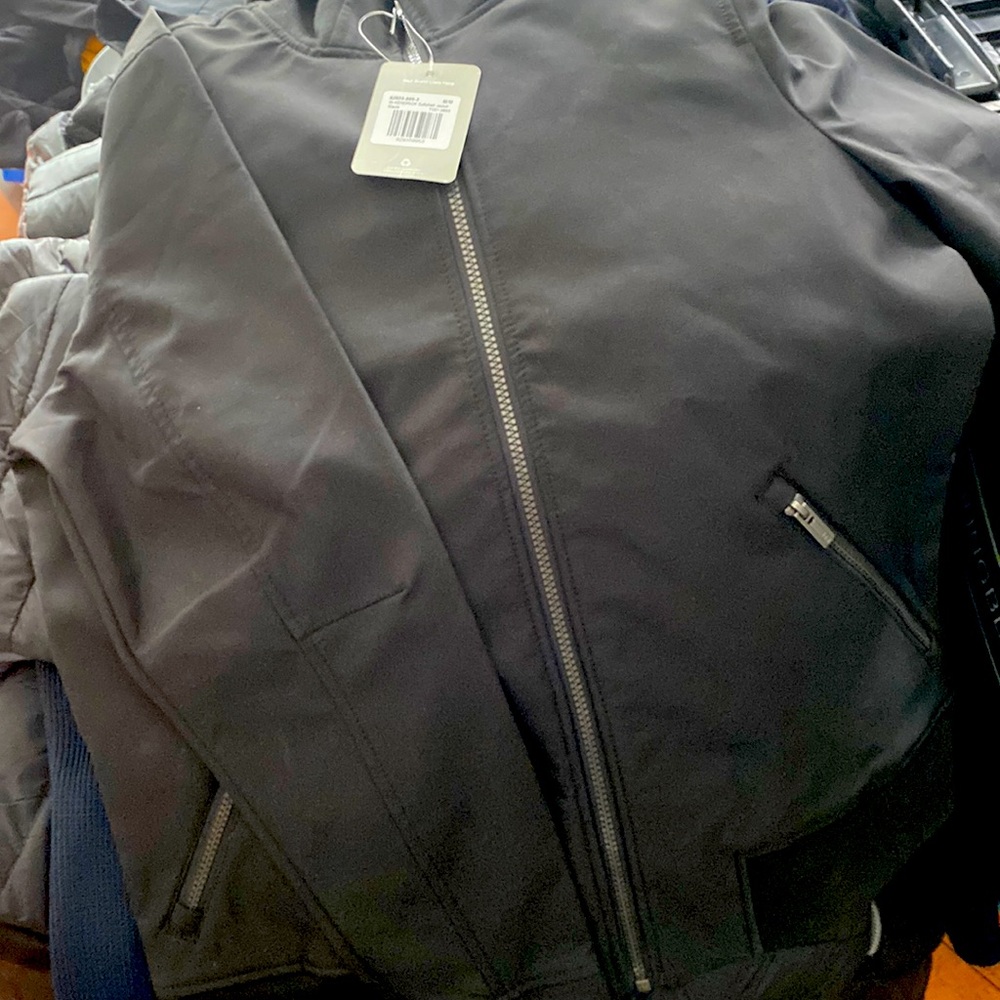 Elevate Men's Kendrick Softshell Jacket Black